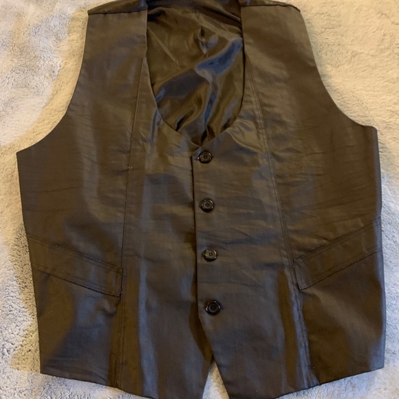 JEANS PANTS and VEST - Picture 2 of 10